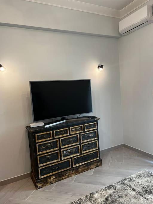 Olivia Luxury Apartment Palio Faliro アテネ エクステリア 写真