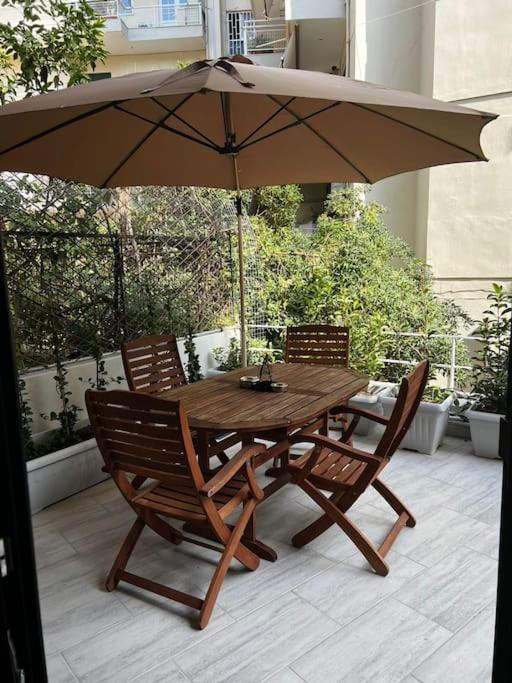 Olivia Luxury Apartment Palio Faliro アテネ エクステリア 写真