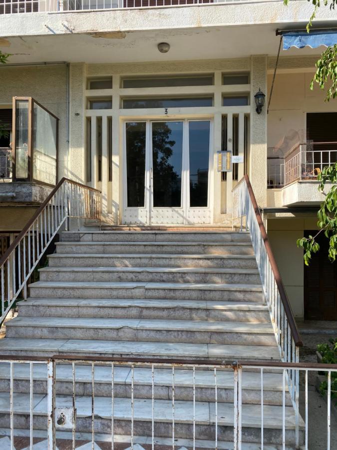 Olivia Luxury Apartment Palio Faliro アテネ エクステリア 写真